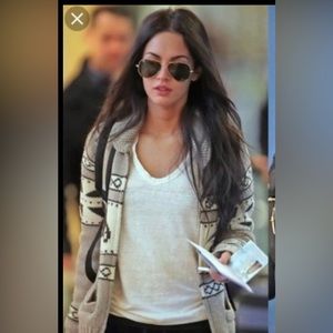 TNA Sea To Sky sweater